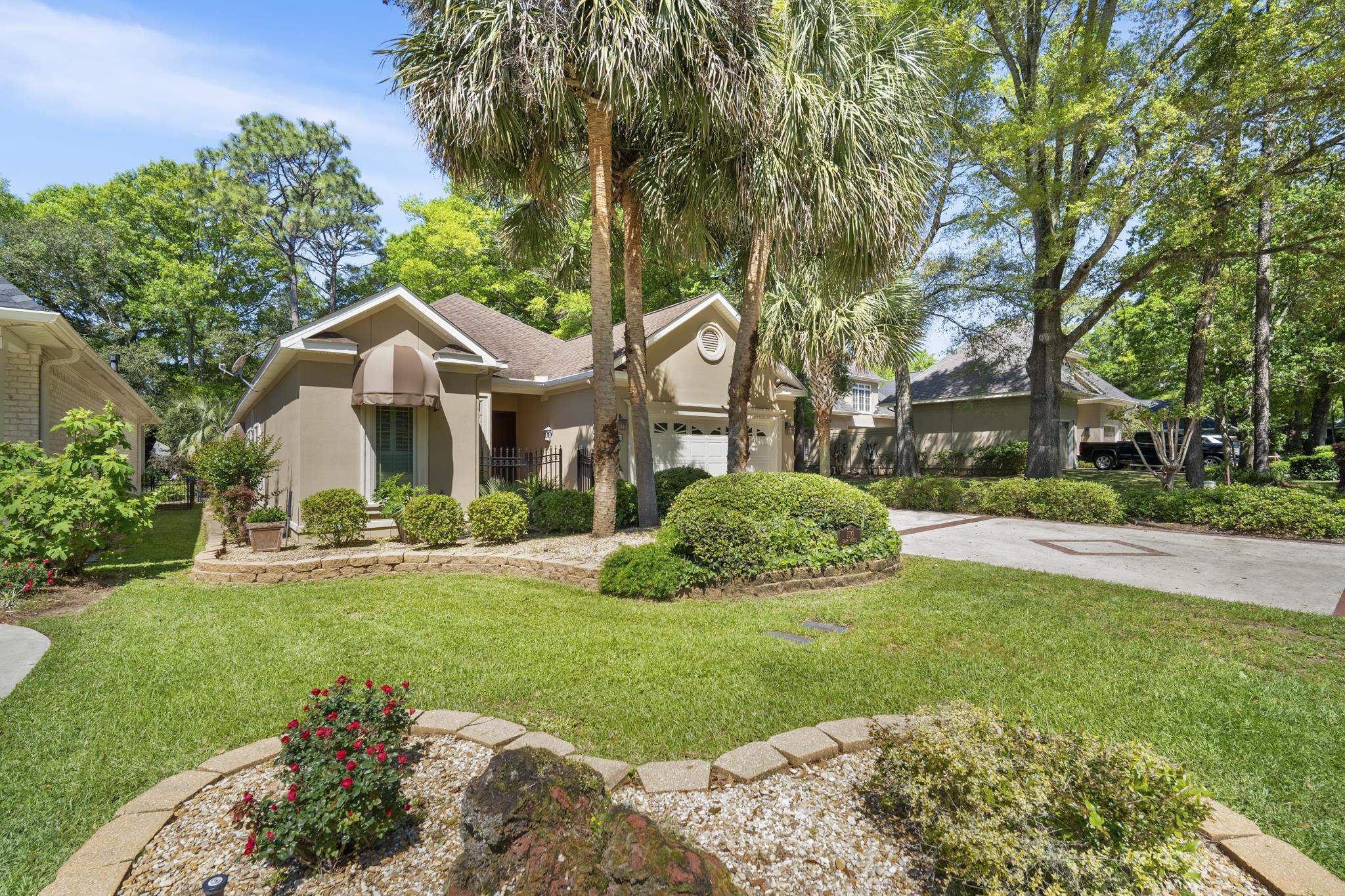 110 Cedar Pointe Fairhope, AL 36532 - Photo 2 of 56 Front Of Structure