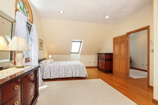 12 Wood Road Mashpee, MA 02649 - Photo 21 of 30 Gallery Image 21
