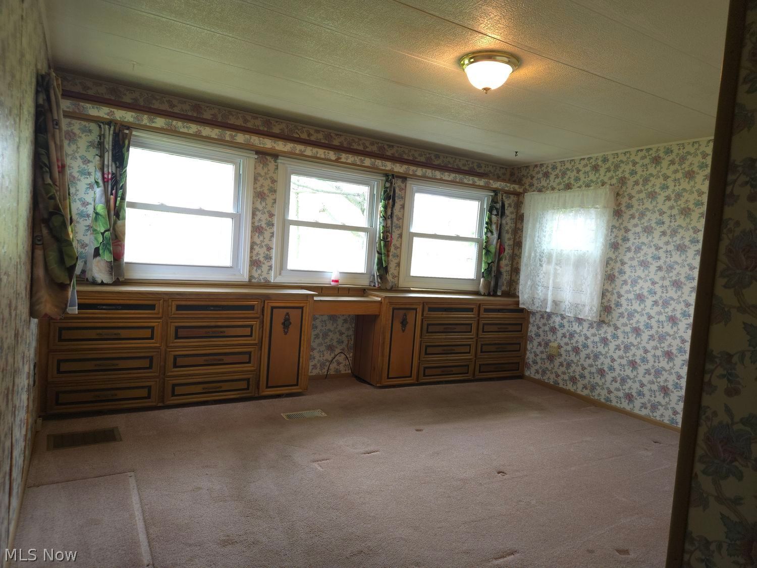5852 Cleveland Road, Unit 112 Wooster, OH 44691 - Photo 11 of 17