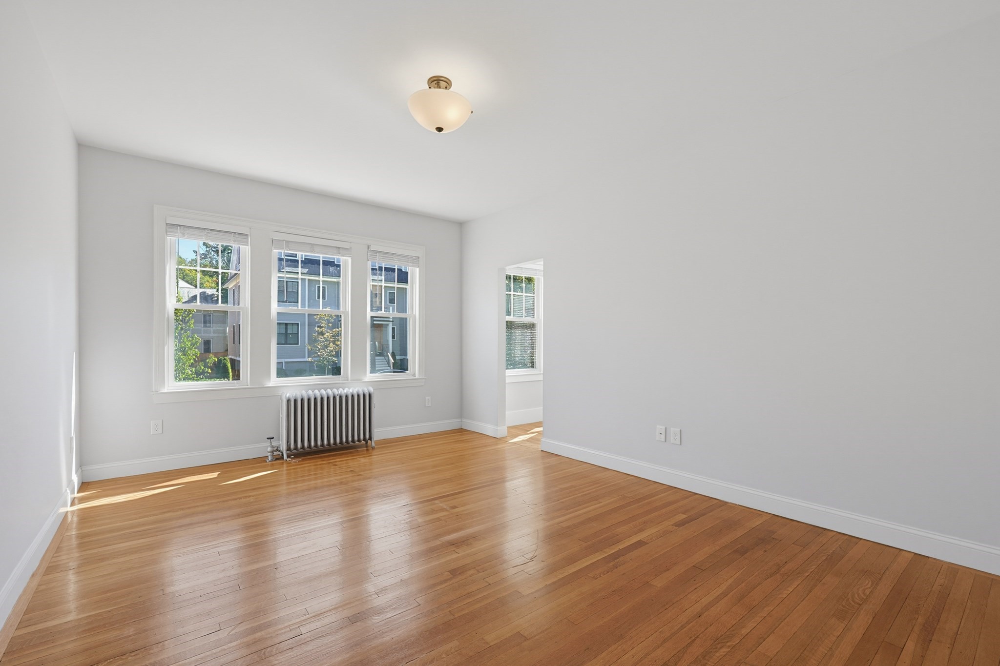 91 Verndale Street Brookline, MA 02446 - Photo 20 of 41 Gallery Image 20