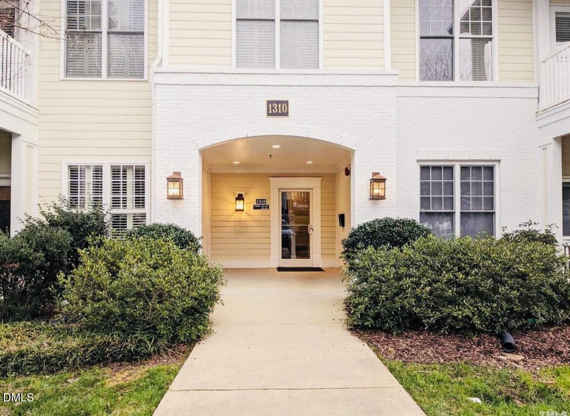 1310 Durlain Drive, Unit 106 Raleigh, NC 27614 - Photo 3 of 21 IMG_4806