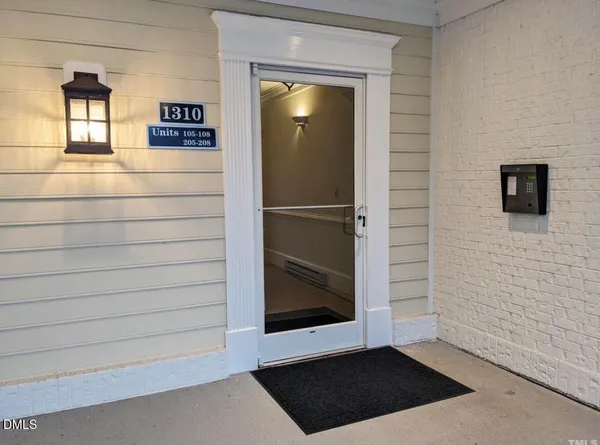 $1,595 | 1310 Durlain Drive, Unit 106, Raleigh, NC 27614