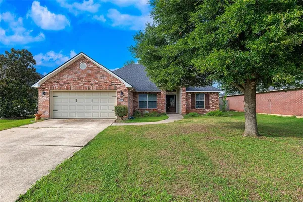 $2,200 | 2222 Shumark Trail, Bossier City, LA 71111