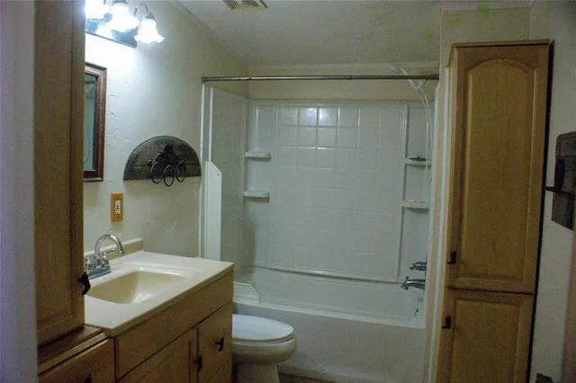 $399,999 | 7424 North Locust Street, Denton, TX 76207