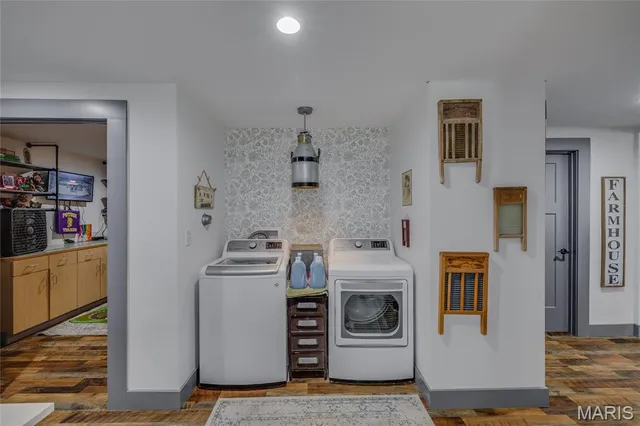 $625,000 | 10214 Jolly Road, Cadet, MO 63630