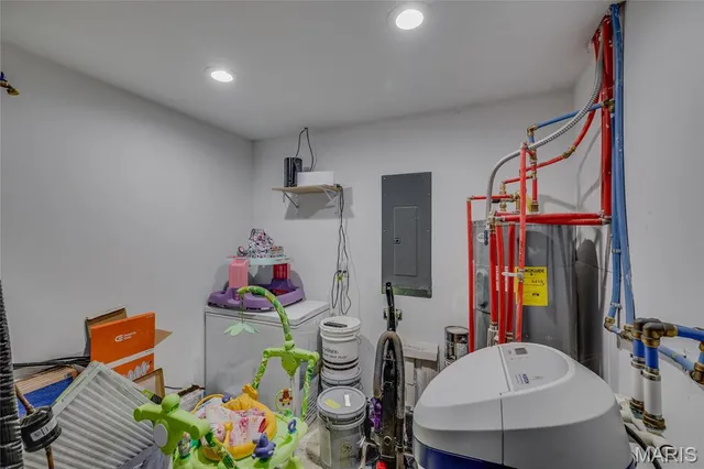 $625,000 | 10214 Jolly Road, Cadet, MO 63630