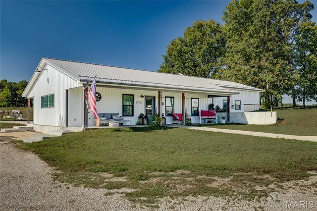 $625,000 | 10214 Jolly Road, Cadet, MO 63630