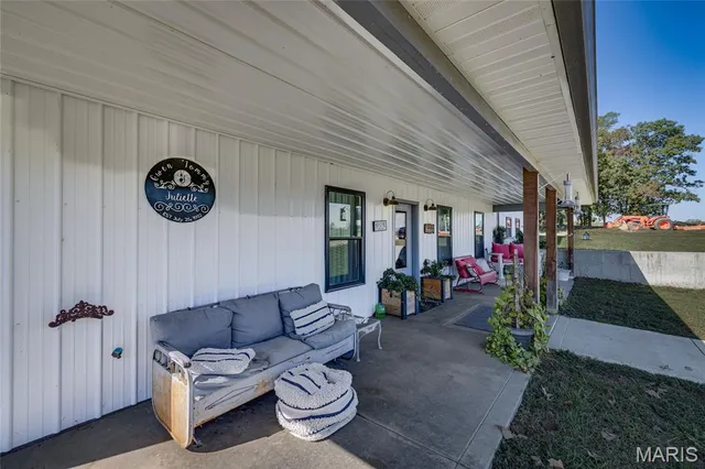 $625,000 | 10214 Jolly Road, Cadet, MO 63630