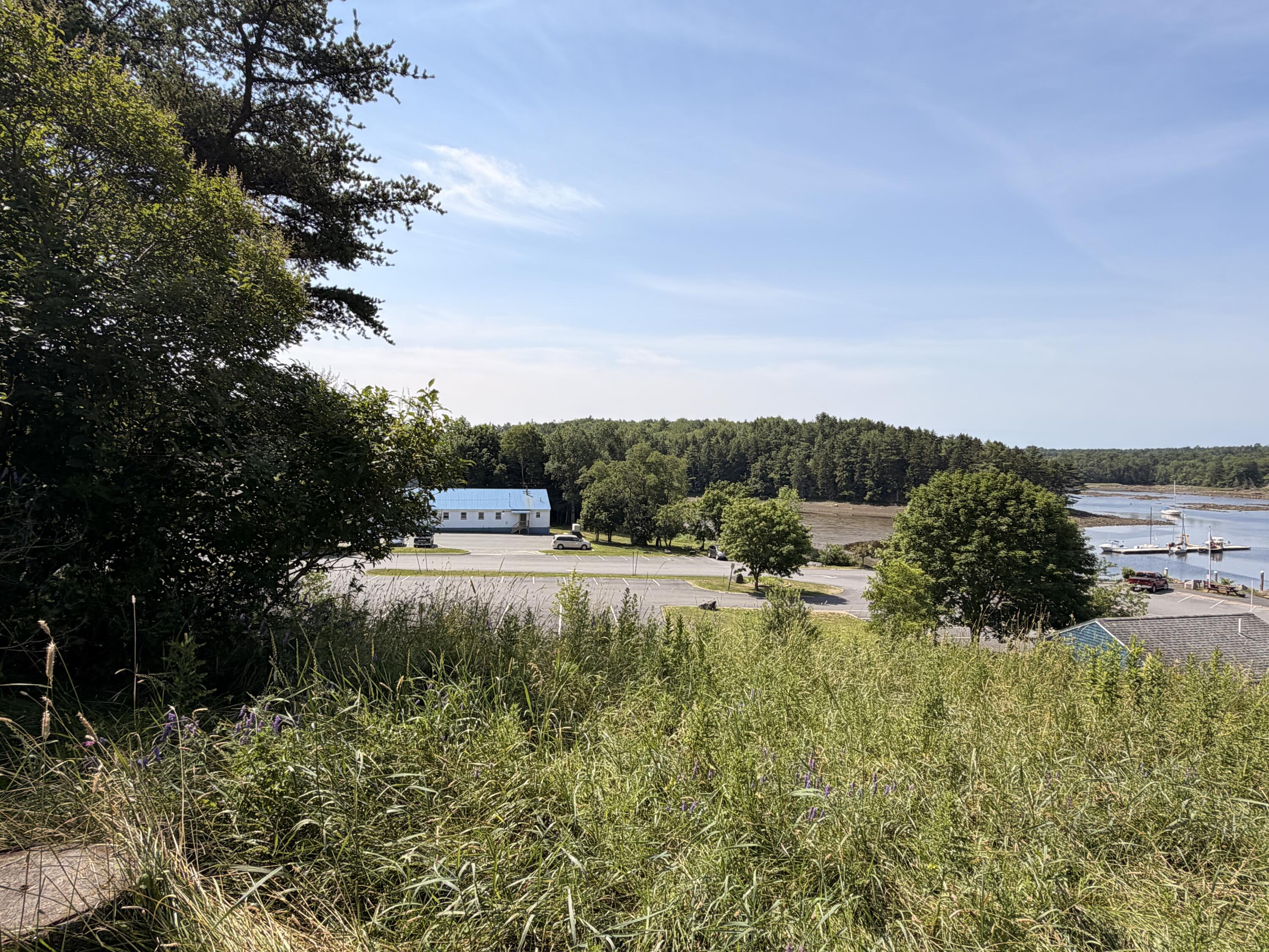 395 Water Street Ellsworth, ME 04605 - Photo 4 of 6 IMG_1516