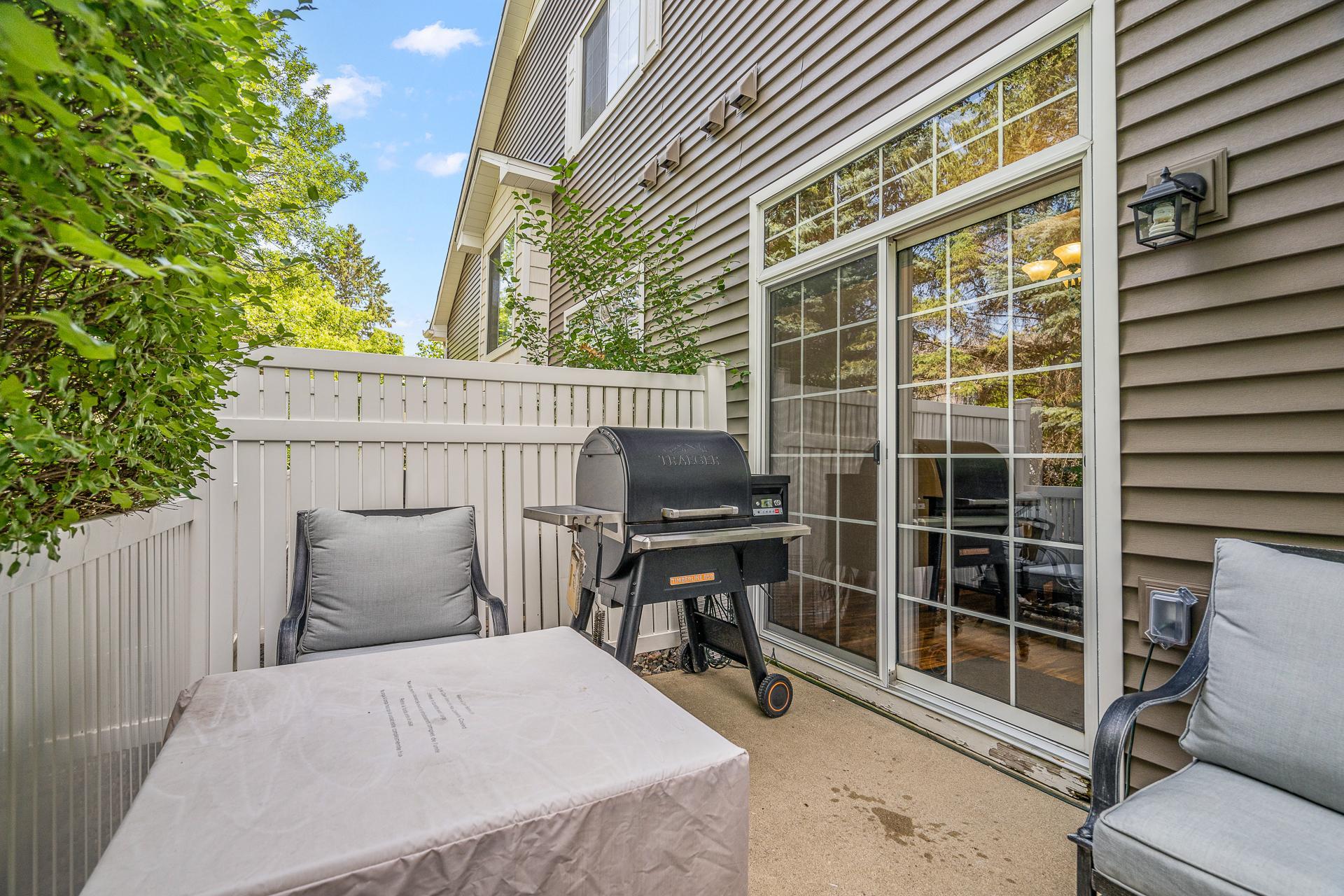 17962 Cobblestone Way, Unit 1 Eden Prairie, MN 55347 - Photo 5 of 29 Gallery Image 5