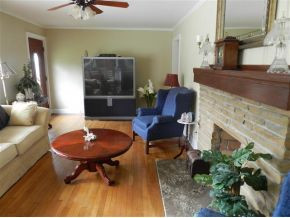 3828 Ridge Line Drive Kingsport, TN 37664 - Photo 2 of 24 Living Room