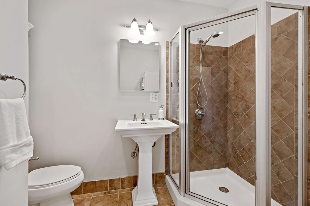 22 Addington Road, Unit 3 Brookline, MA 02445 - Photo 15 of 22