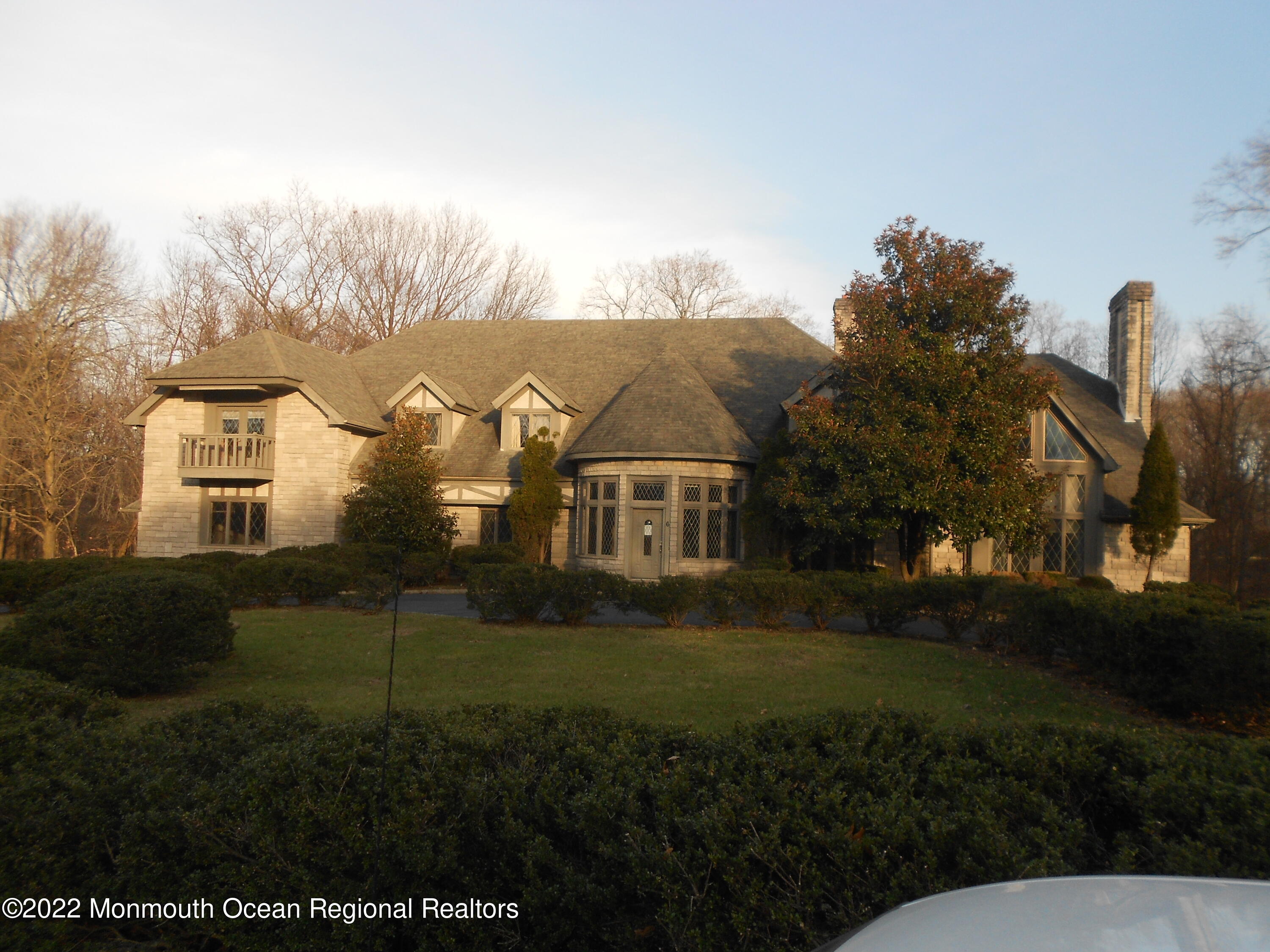 6 Princess Court Holmdel, NJ 07733 - Photo 2 of 50 007