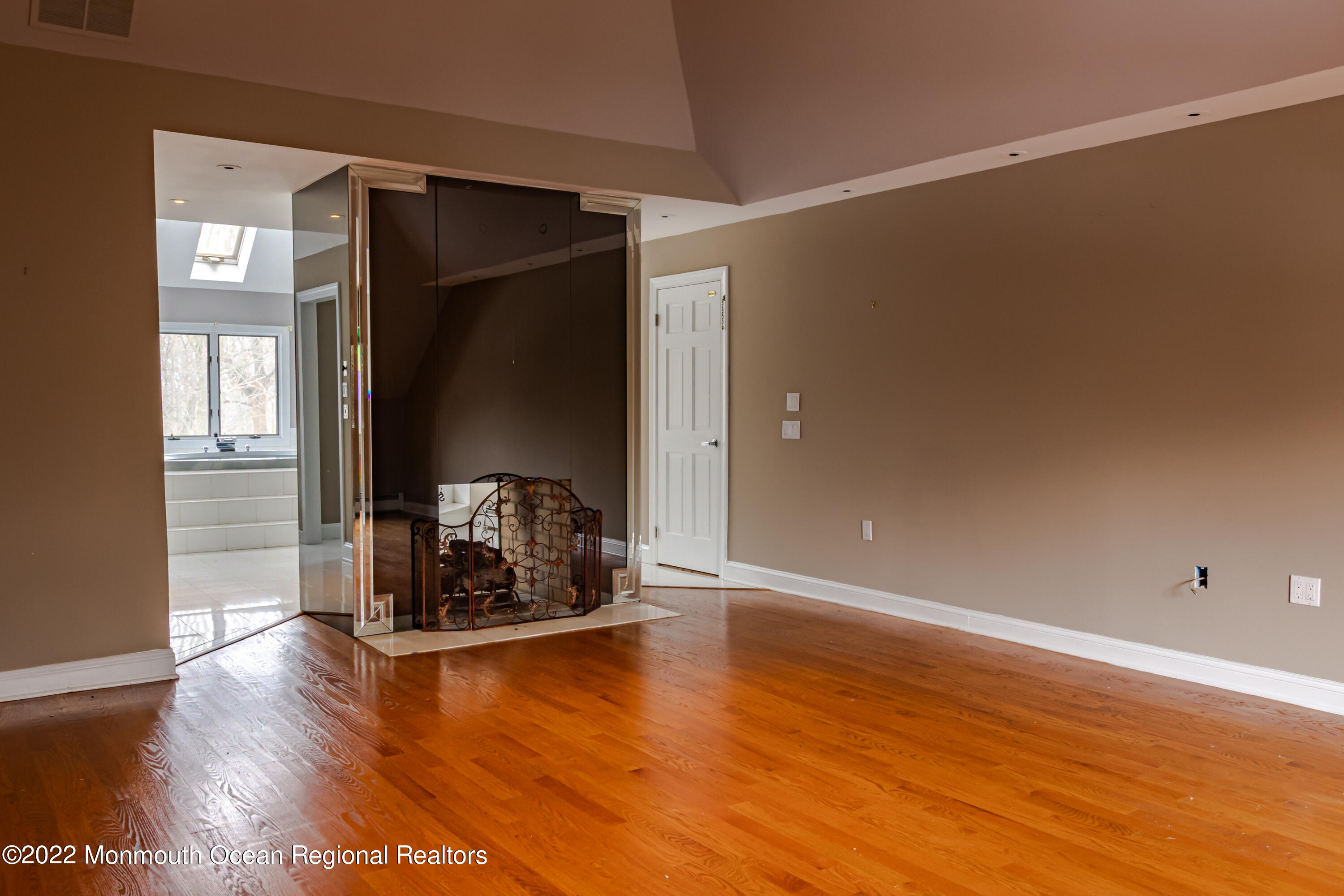 6 Princess Court Holmdel, NJ 07733 - Photo 32 of 50 6PCTNPF-0032