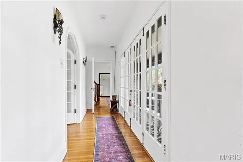 $1,000,000 | 1250 Hampton Park Drive, St. Louis, MO 63117
