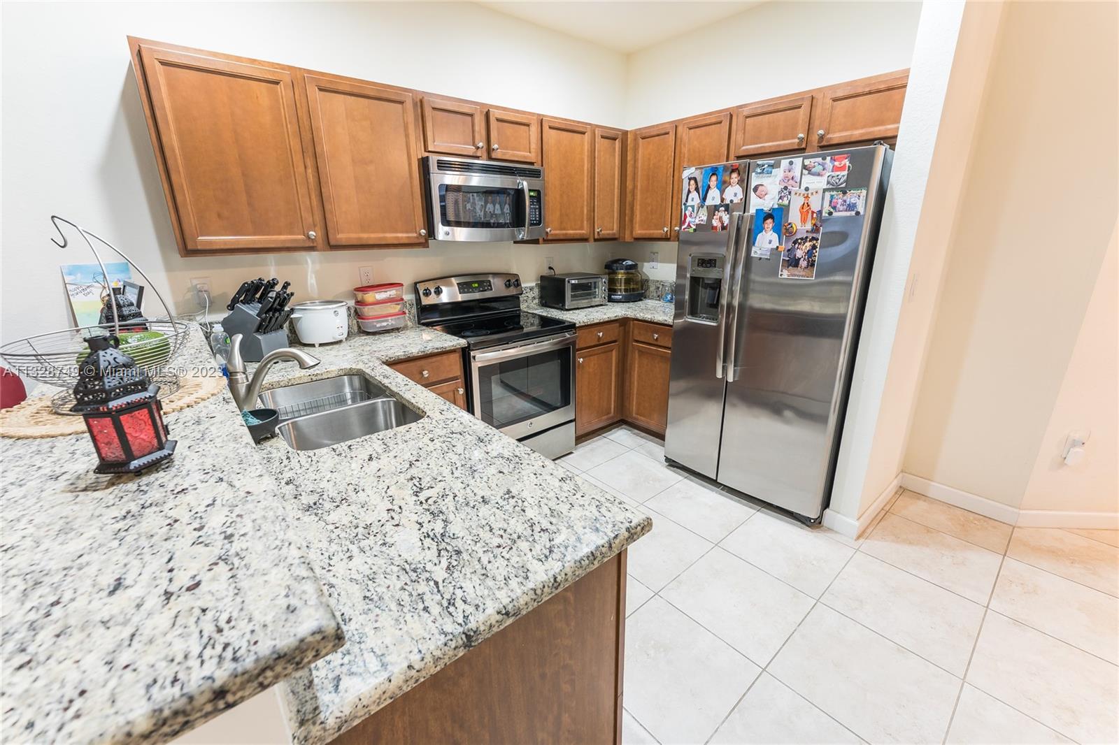 15089 Southwest 117th Way Miami, FL 33196 - Photo 11 of 31