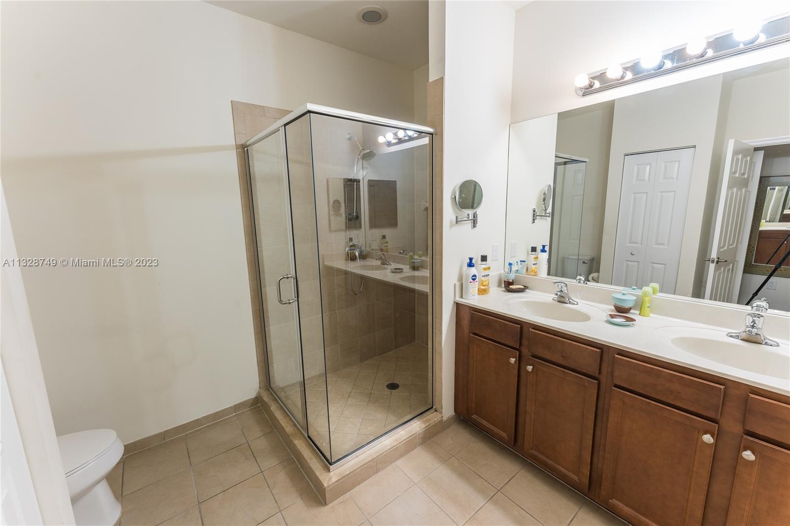 15089 Southwest 117th Way Miami, FL 33196 - Photo 21 of 31