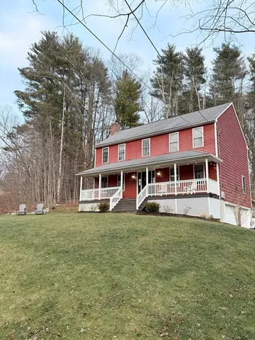 $574,900 | 74 Fairview Park Road, Sturbridge, MA 01566