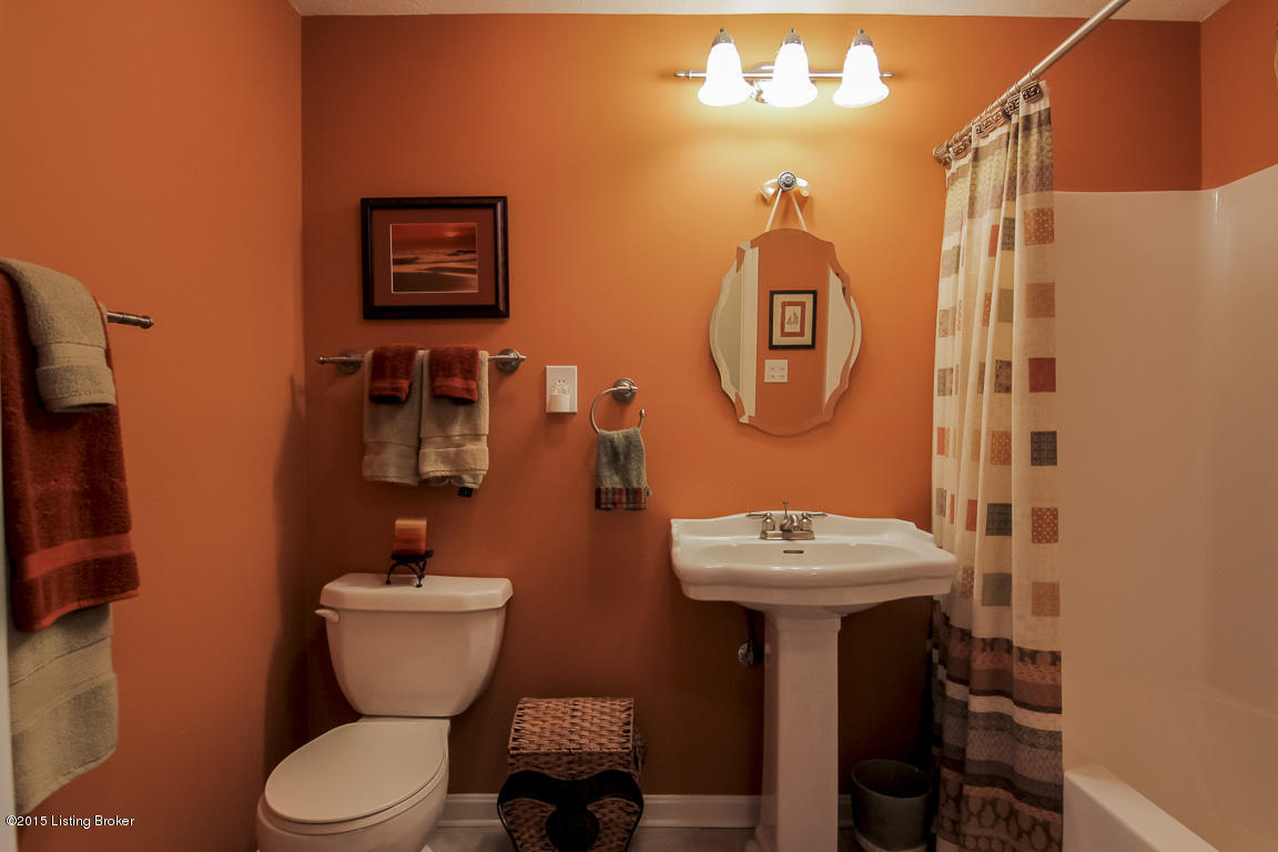 8008 Kellerman Road Louisville, KY 40219 - Photo 27 of 37 0059