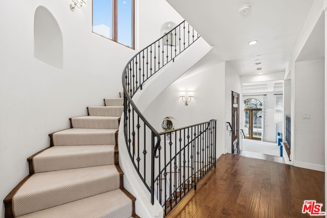 17 Privateer Street Marina del Rey, CA 90292 - Photo 20 of 56