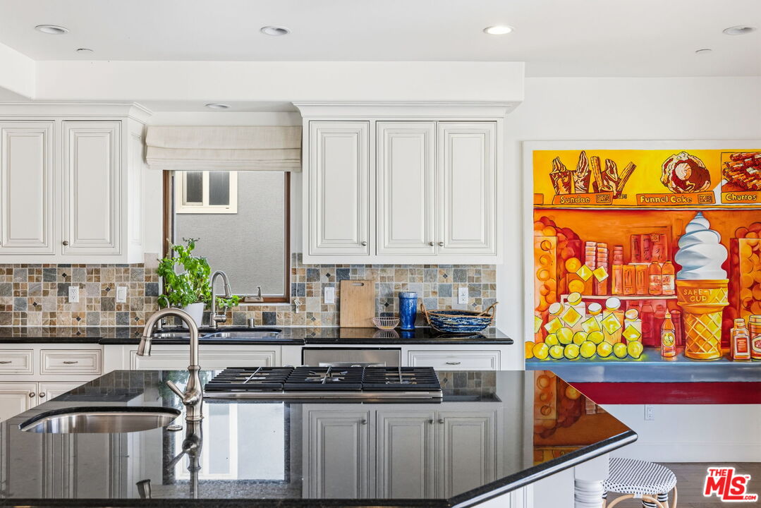 17 Privateer Street Marina del Rey, CA 90292 - Photo 30 of 56