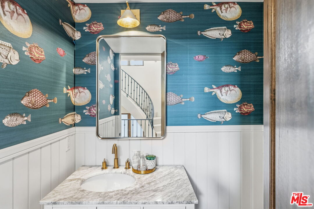 17 Privateer Street Marina del Rey, CA 90292 - Photo 31 of 56