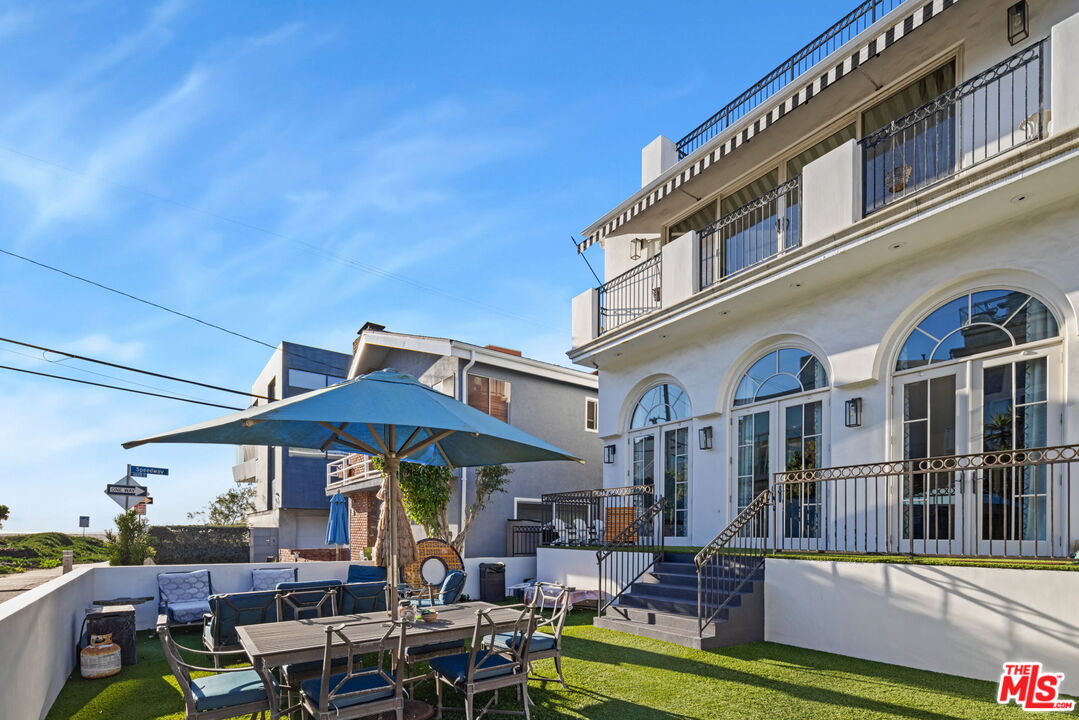 17 Privateer Street Marina del Rey, CA 90292 - Photo 55 of 56