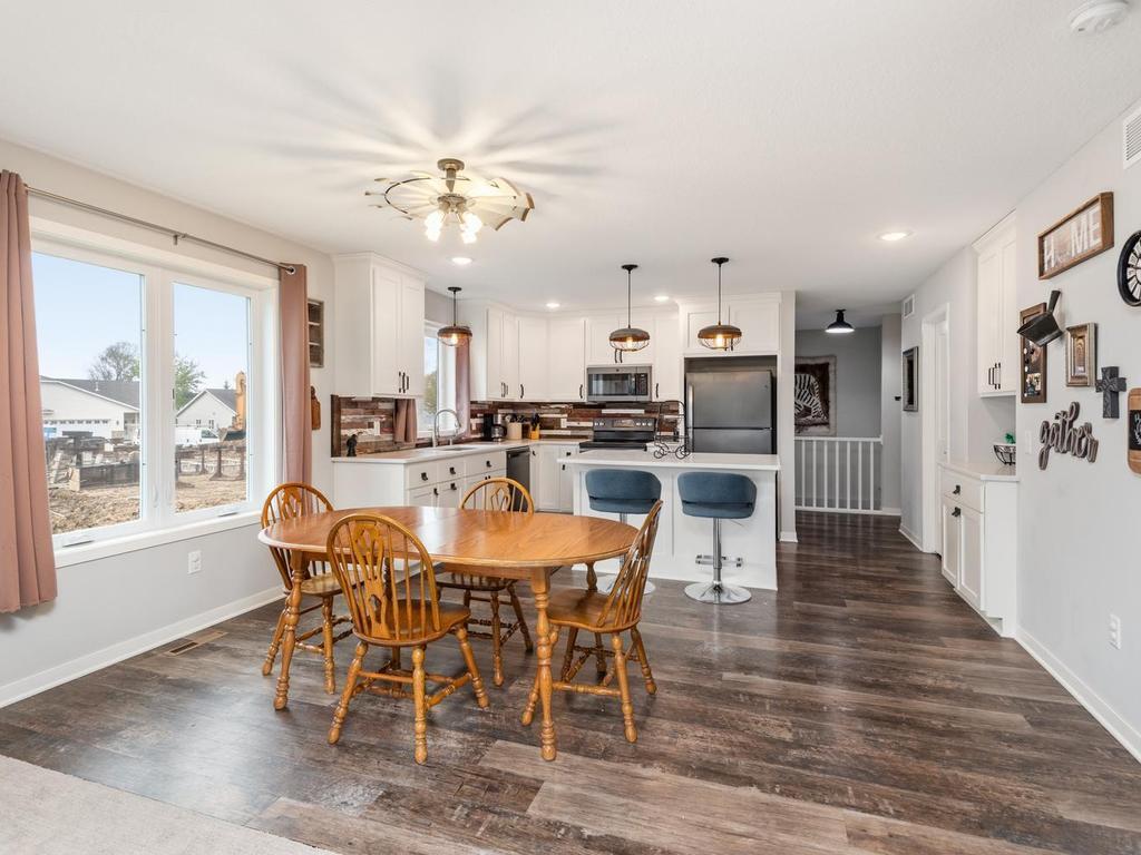 344 2nd Street Northwest Mayer, MN 55360 - Photo 10 of 28