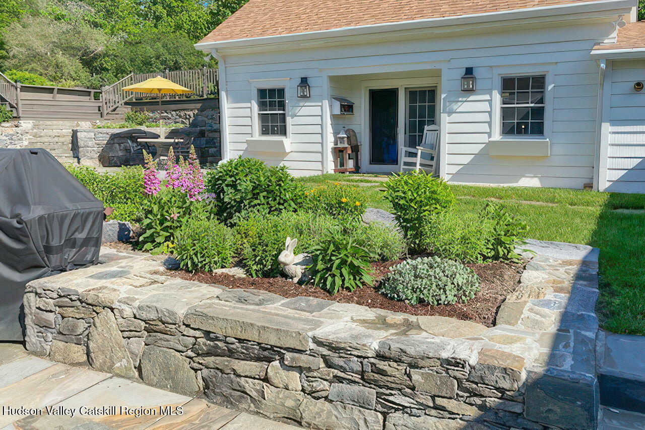 1429 Jackson Corners Road Red Hook, NY 12571 - Photo 50 of 59 Garden