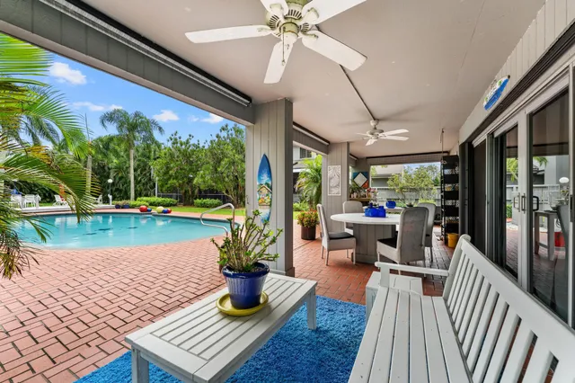 $5,250,000 | 7420 West Lake Drive, Lake Clarke Shores, FL 33406