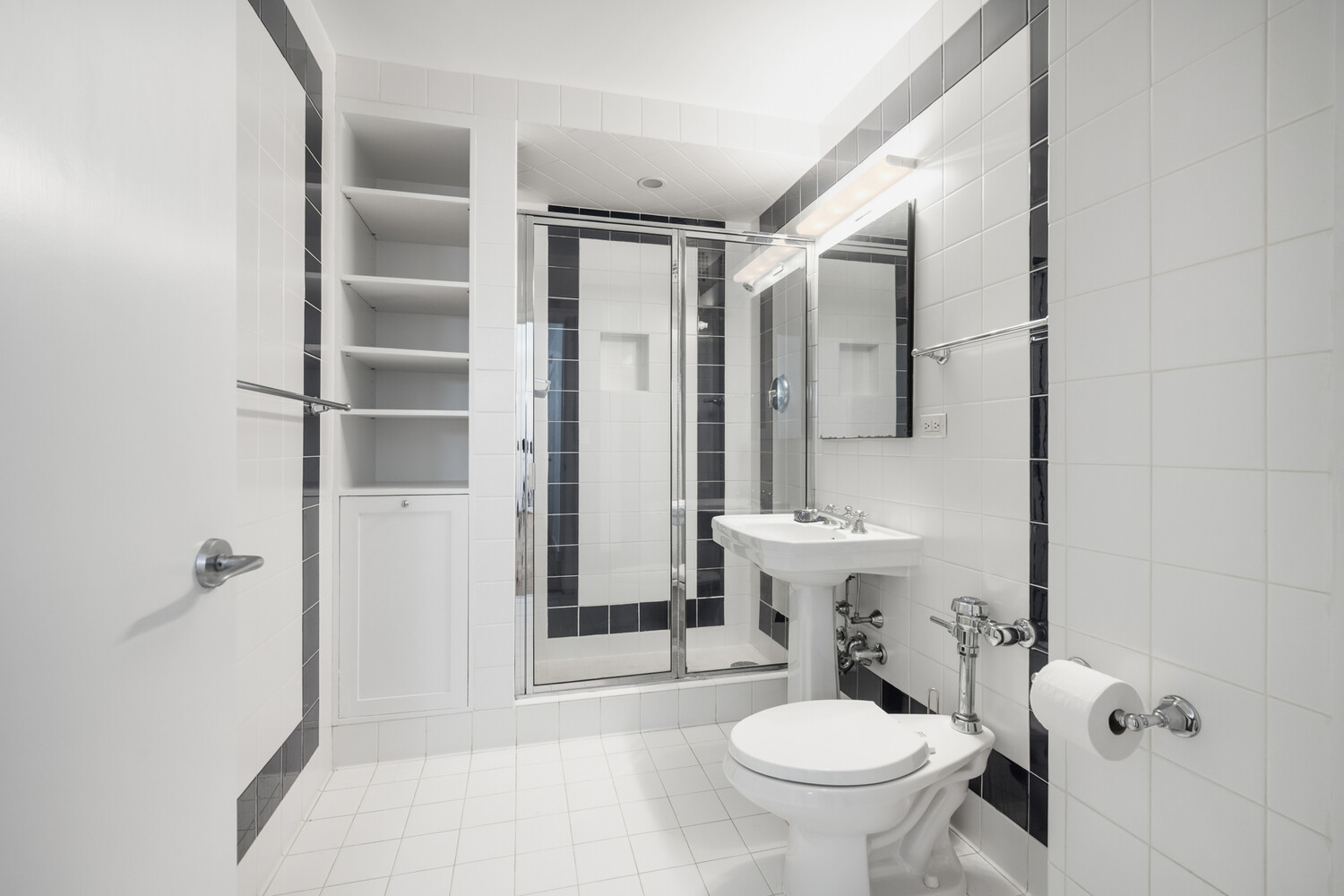 207 East 74th Street, Unit 5JH Manhattan, NY 10021 - Photo 13 of 24