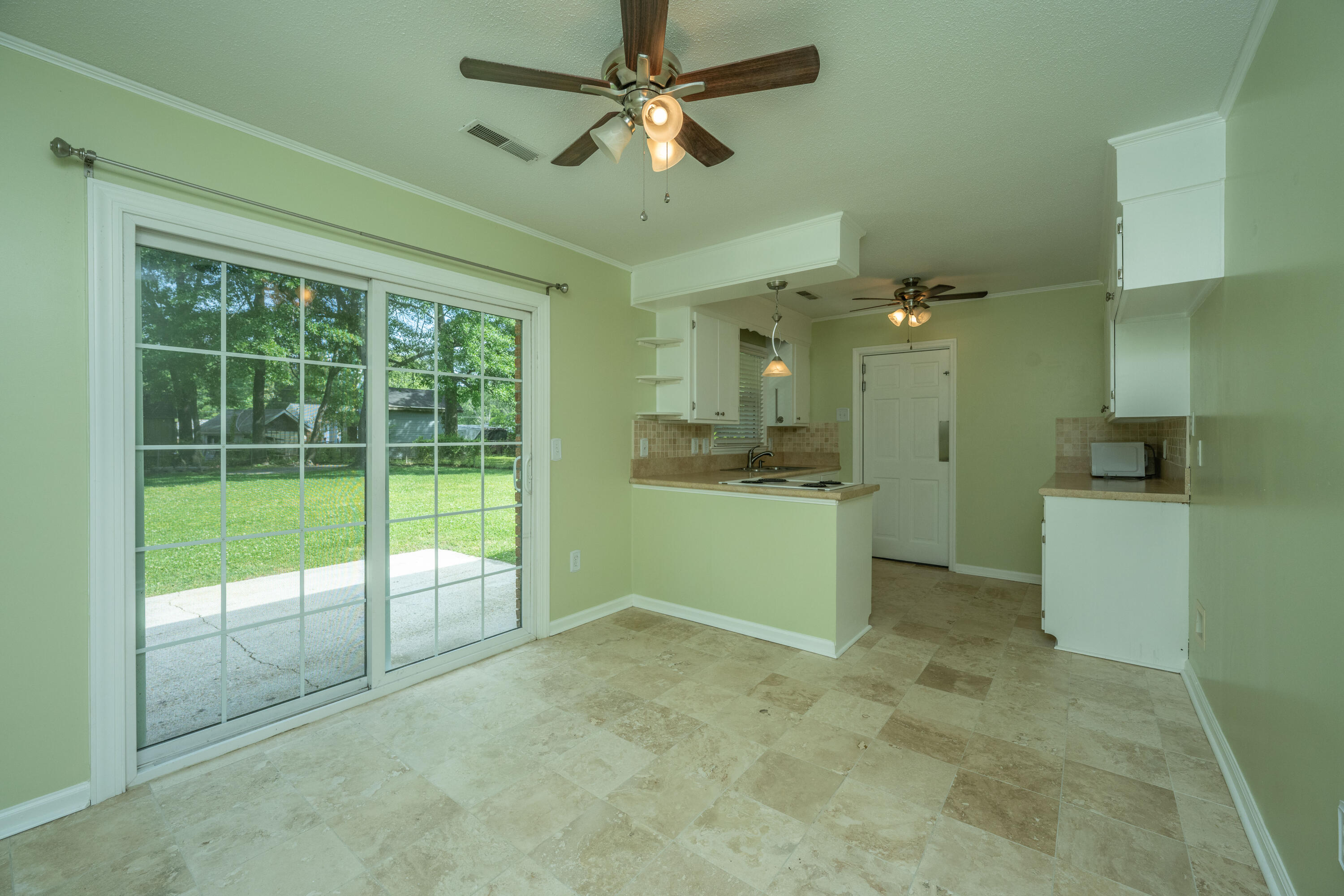 212 Farm Road Goose Creek, SC 29445 - Photo 6 of 24 212FarmRd012