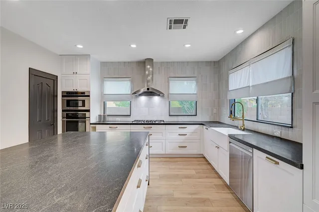 $799,000 | 9339 Desert Heat Avenue, Las Vegas, NV 89178