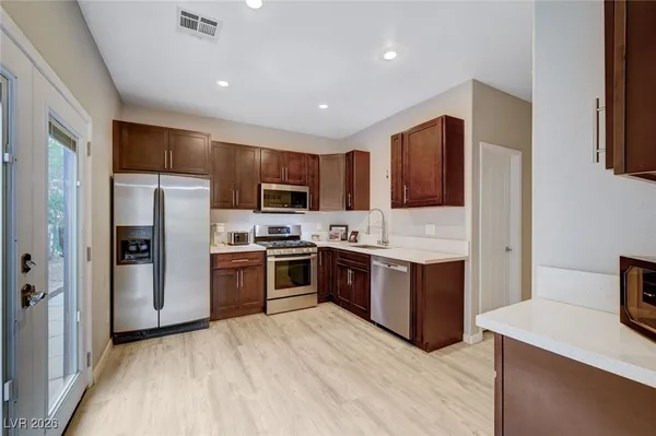 $799,000 | 9339 Desert Heat Avenue, Las Vegas, NV 89178