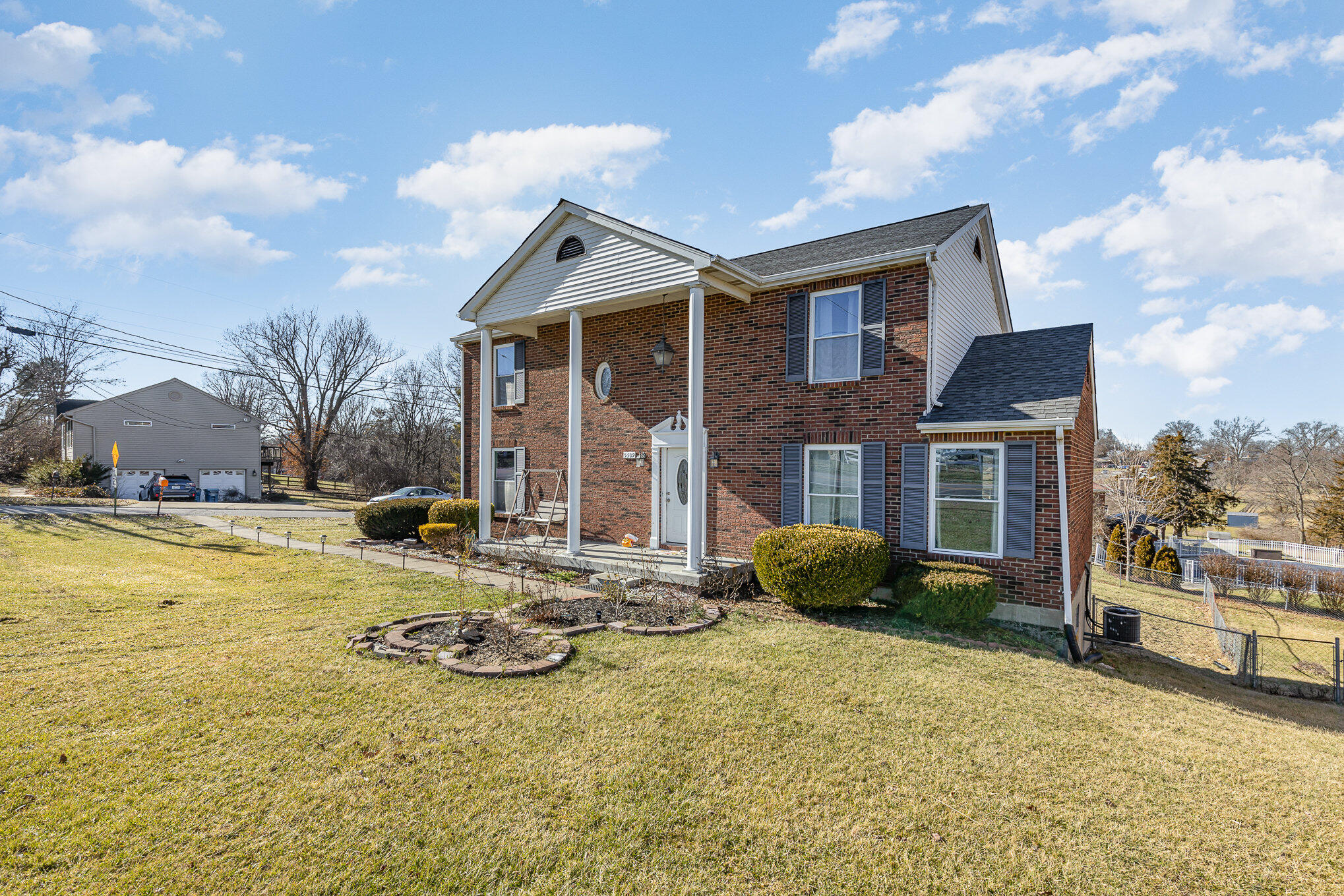 5609 Taylor Mill Road Taylor Mill, KY 41015 - Photo 2 of 33 Gallery Image 2