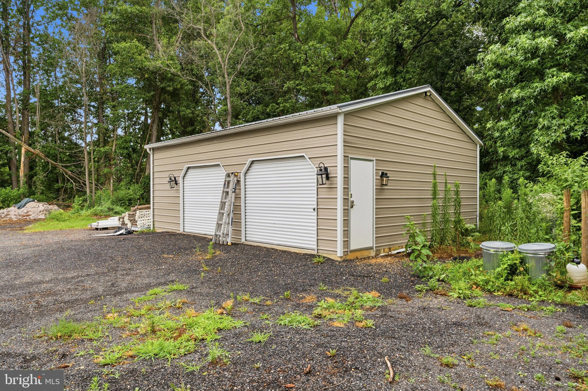 38970 Reeves Road Mechanicsville, MD 20659 - Photo 42 of 47 Detached 2-car garage.