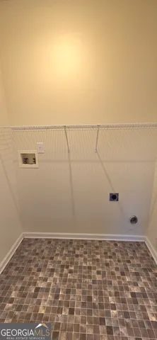 $2,000 | 45 Chemin Place, Sharpsburg, GA 30277