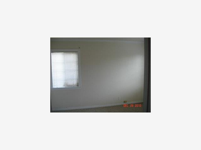 81 Arthur Road Watsonville, CA 95076 - Photo 6 of 9 Gallery Image 6