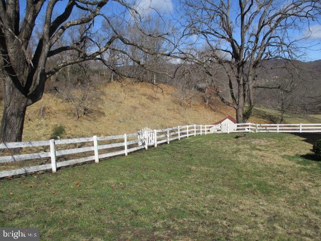 1437 Fiery Run Road Linden, VA 22642 - Photo 11 of 28 Gallery Image 11