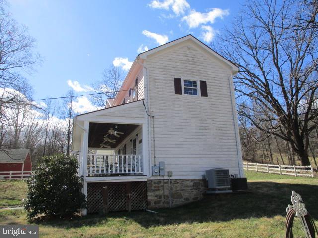 1437 Fiery Run Road Linden, VA 22642 - Photo 5 of 28 Gallery Image 5