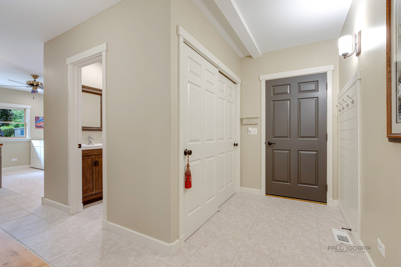 590 West Helen Road Palatine, IL 60067 - Photo 29 of 95