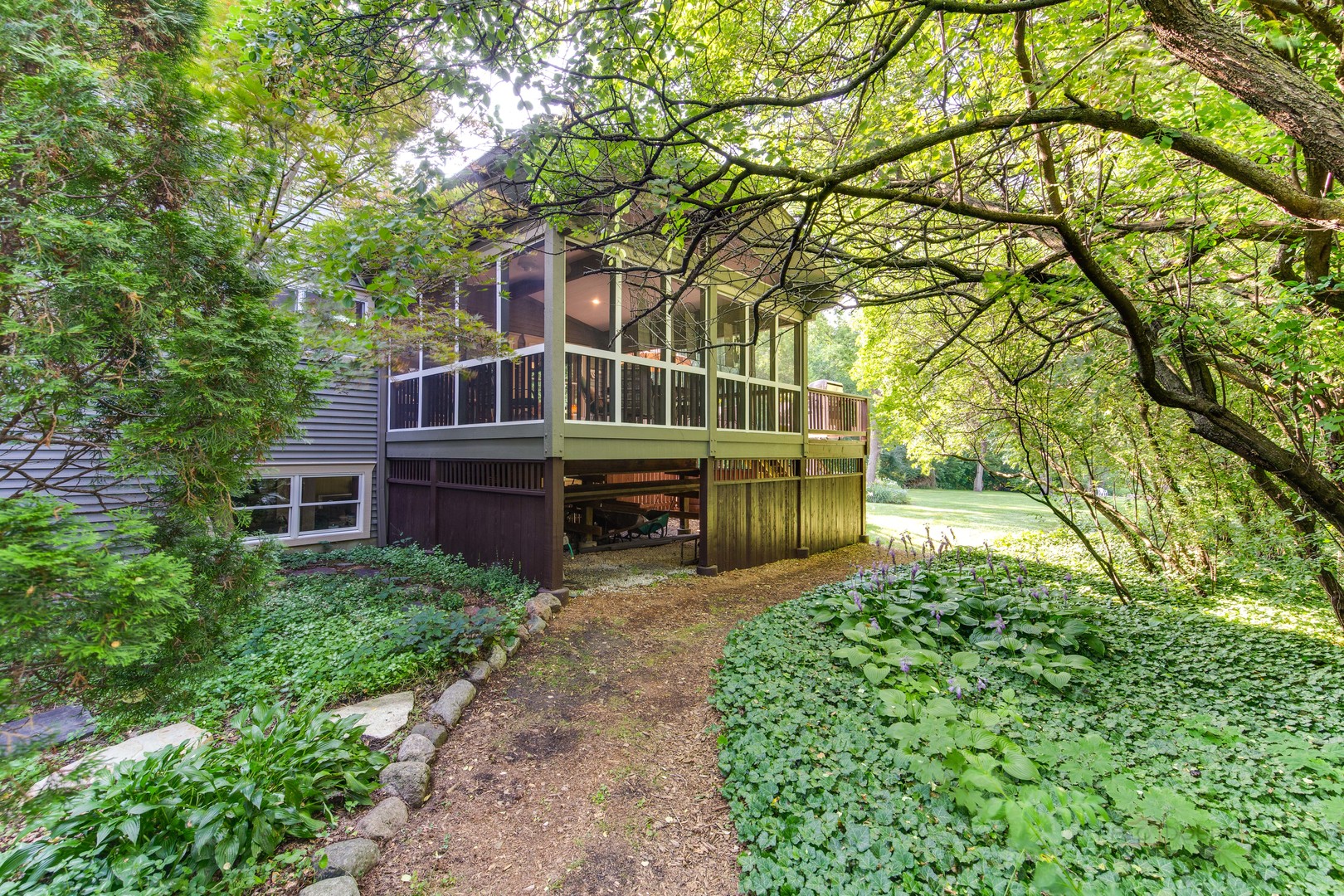 590 West Helen Road Palatine, IL 60067 - Photo 66 of 95 front view of a house with a yard