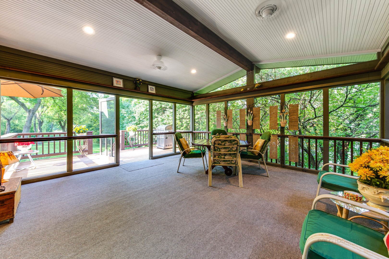 590 West Helen Road Palatine, IL 60067 - Photo 67 of 95