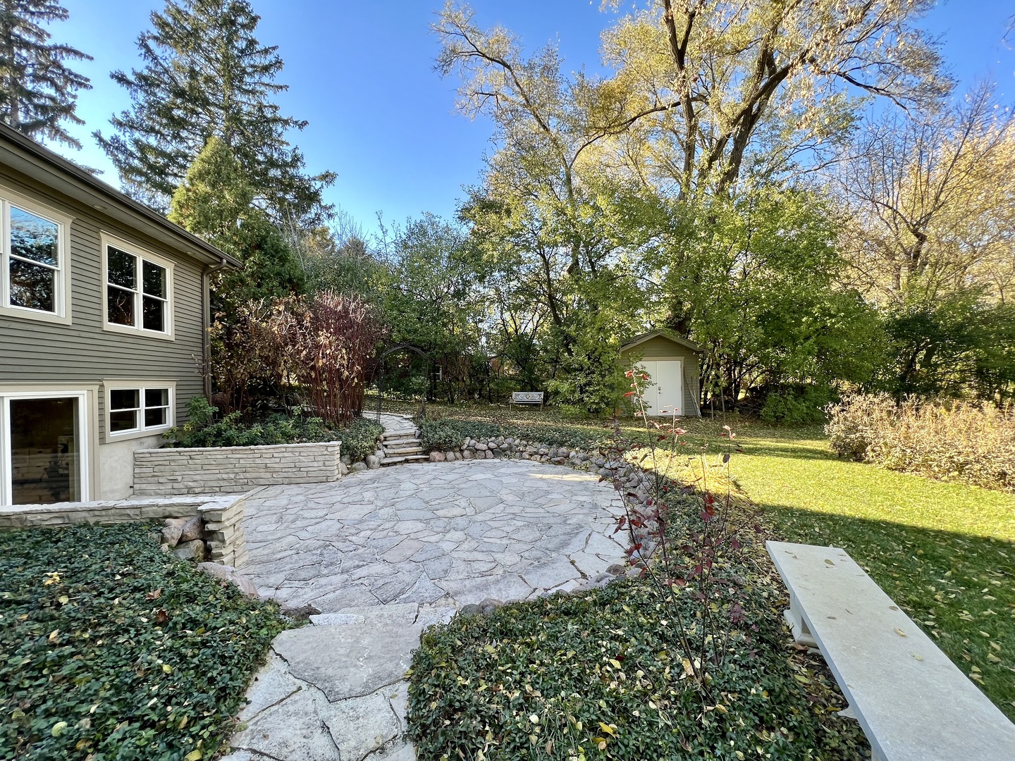 590 West Helen Road Palatine, IL 60067 - Photo 74 of 95