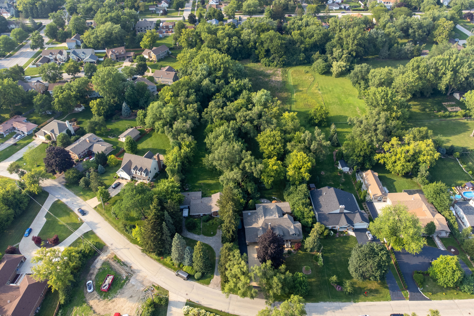 590 West Helen Road Palatine, IL 60067 - Photo 85 of 95 an aerial view of residential house with outdoor space and swimming pool