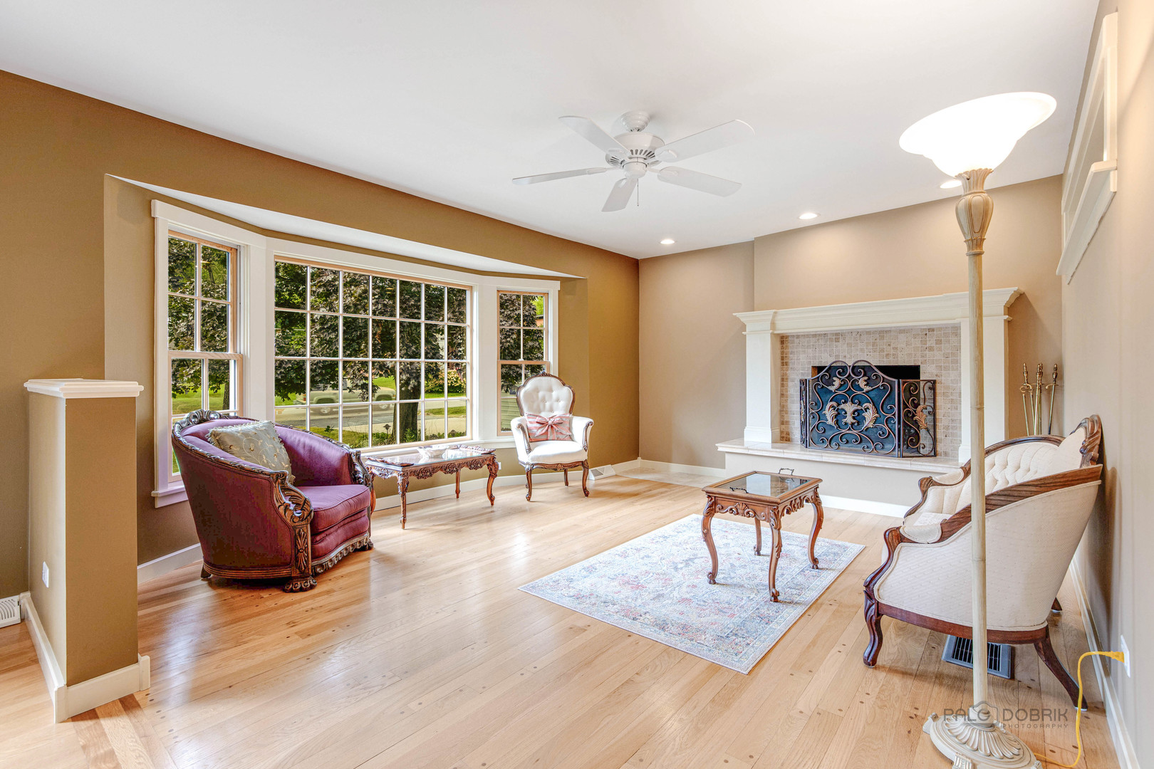 590 West Helen Road Palatine, IL 60067 - Photo 10 of 95 a living room with furniture and a large window