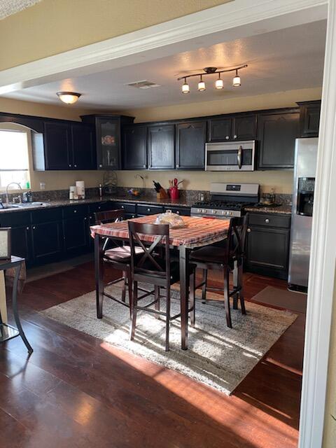 3502 Grandview Avenue Riverside, CA 92509 - Photo 13 of 28 kitchen 4