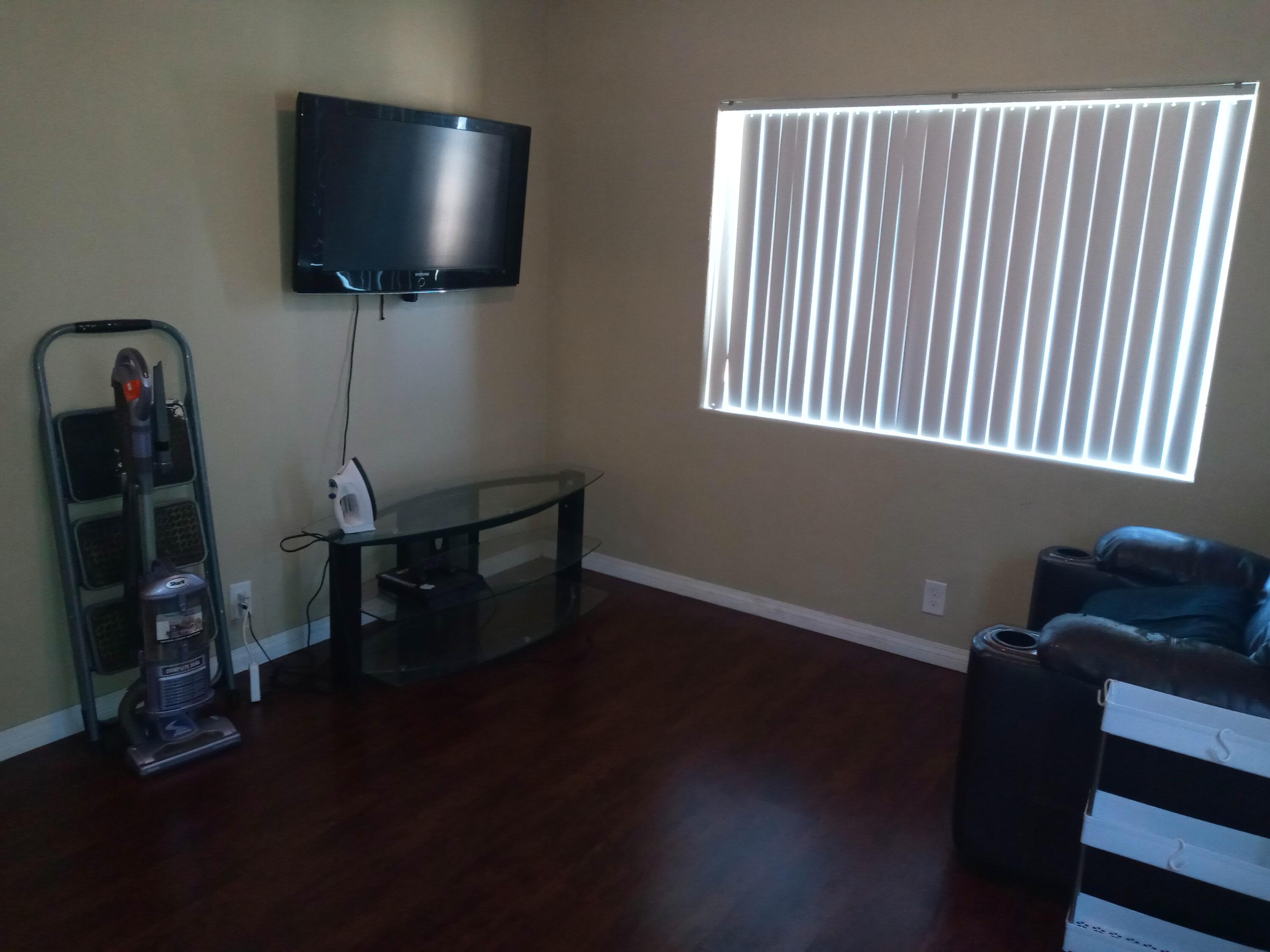 3502 Grandview Avenue Riverside, CA 92509 - Photo 18 of 28 bedroom 4