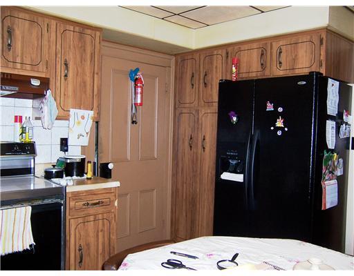 52 Cemetery Road Perryopolis, PA 15473 - Photo 3 of 14 Kitchen.