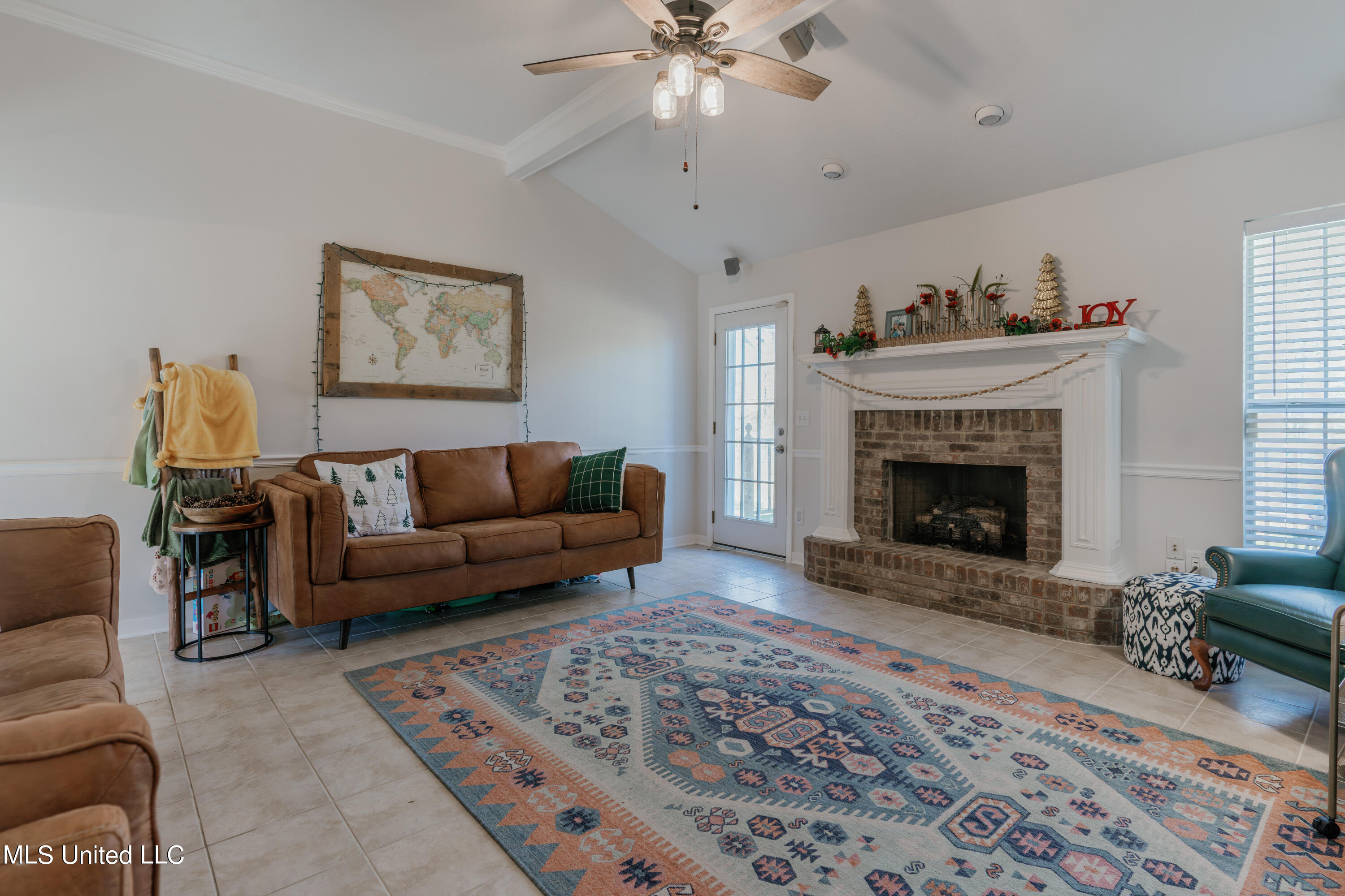 204 Ridge Park Cove Raymond, MS 39154 - Photo 15 of 64 15-LivingRoom